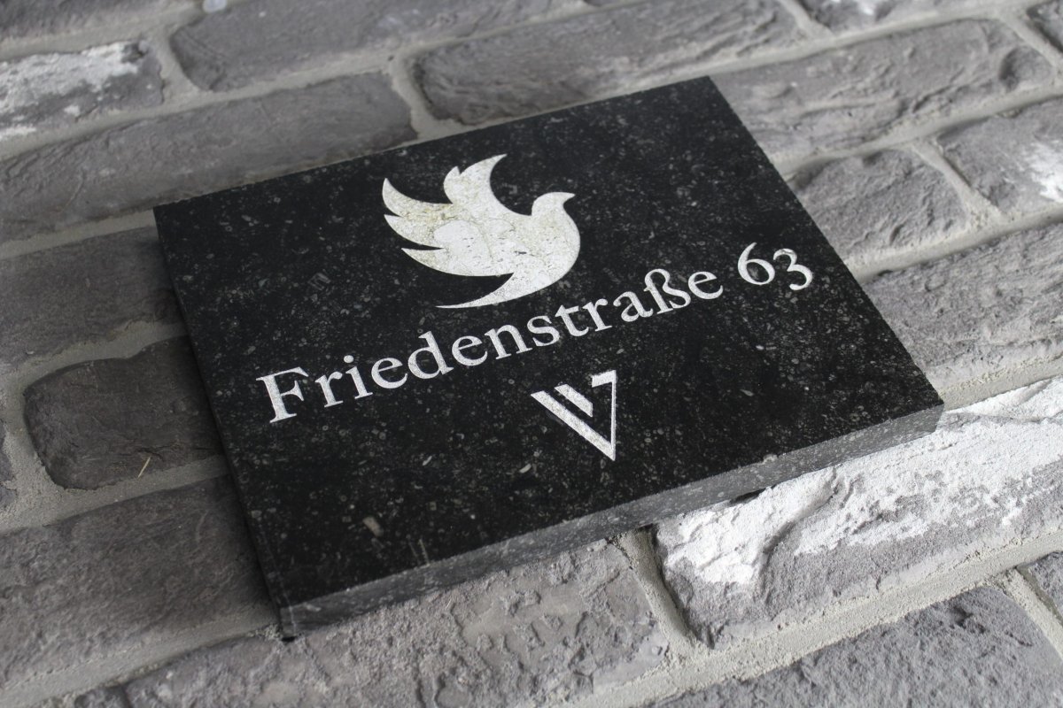 Naambord natuursteen – Belgisch hardsteen 240×190 mm (566A) - Afbeelding 5
